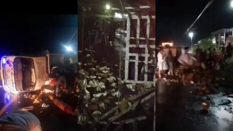 Warga menjarah muatan durian sopir pikap yang alami kecelakaan tunggal