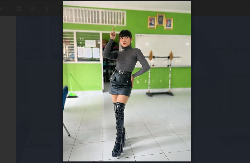 Gung Gek Ray: Bintang Dangdut Koplo Bali yang Makin Bersinar