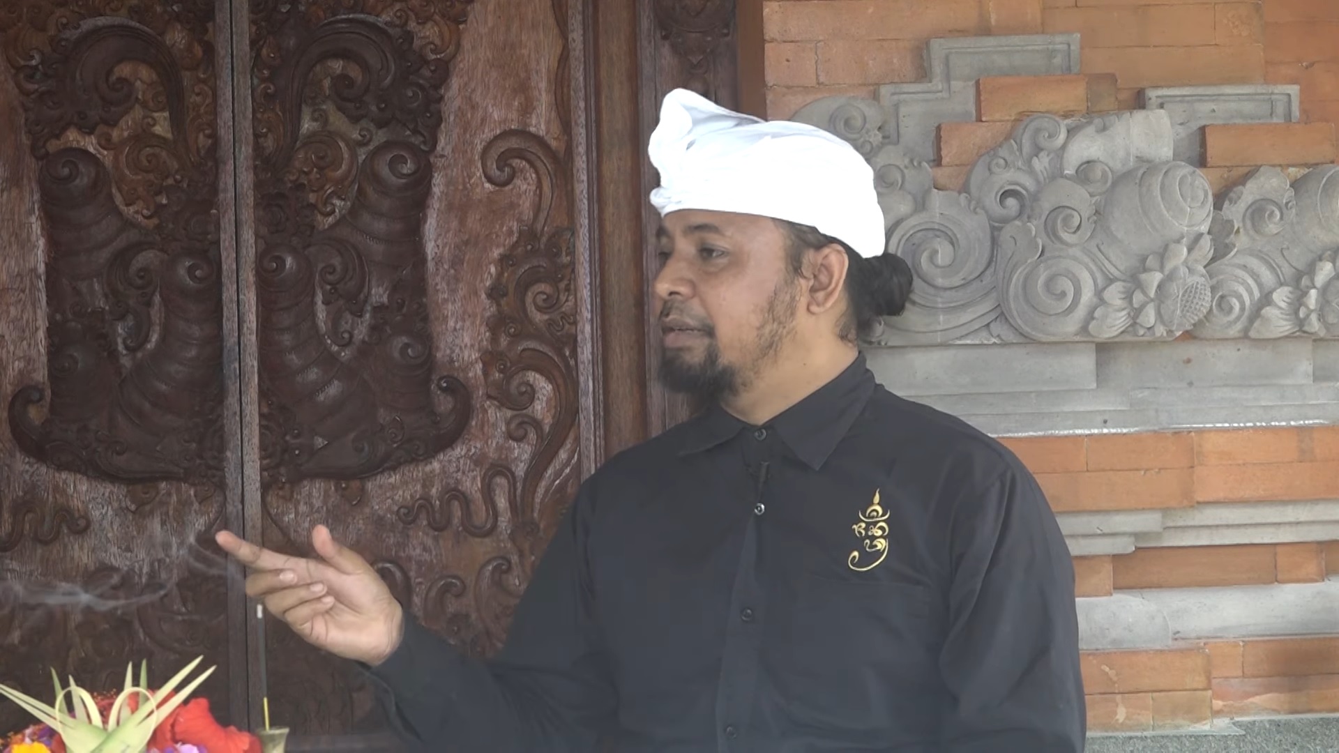 Penekun Lontar, Ida Bagus Made Baskara dari Geriya Gunung Kawi Mauaba, Tampak Siring, Gianyar