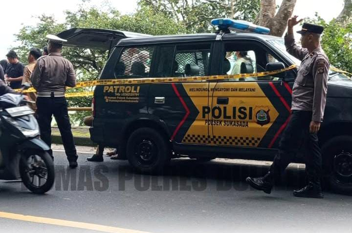 Polsek Sukasada Evakuasi Mayat di Desa Pancasari