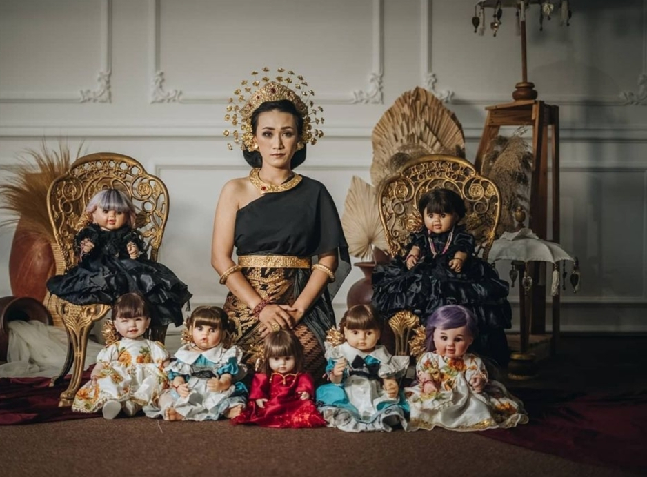 Athena Fortune; Tarot Reader Yang Hobi Buat Film
