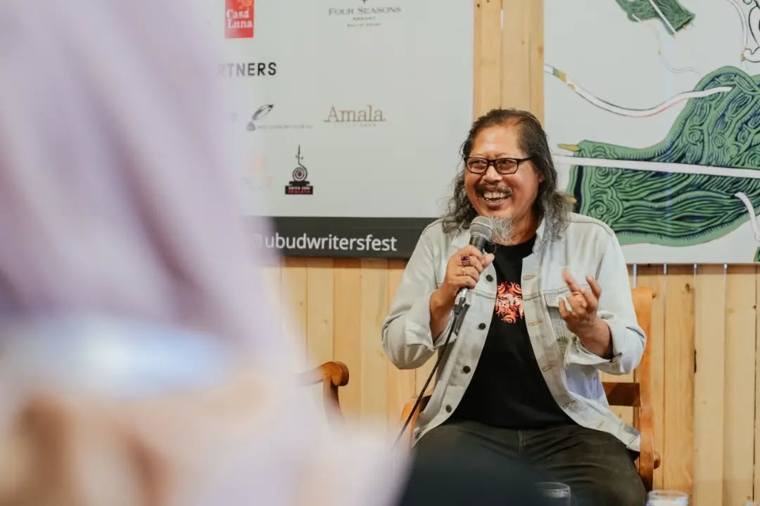 Made Adnyana yang kerap disapa Ole, sastrawan Bali asal Tabanan yang menetap di Singaraja.