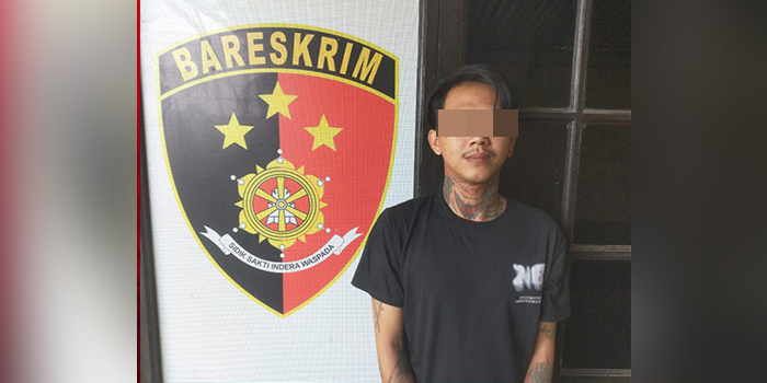 Tersangka AA