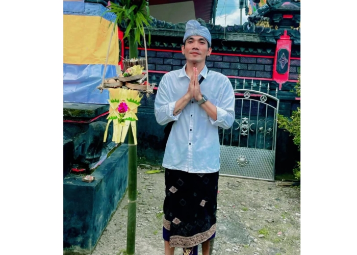 Made Herman atau lebih dikenal dengan Herman Salju.
