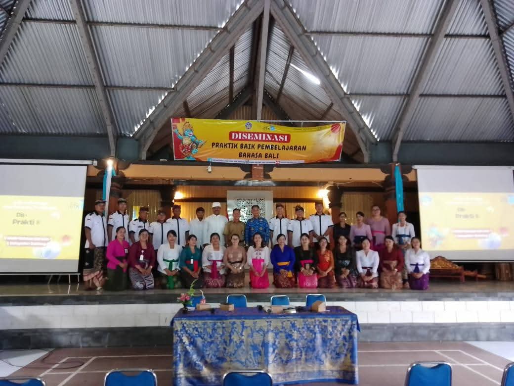 Peringatan Bulan Bahasa Bali yang diselenggarakan oleh MGMP Bahasa Bali Kabupate Buleleng pada Senin (18/2) lalu