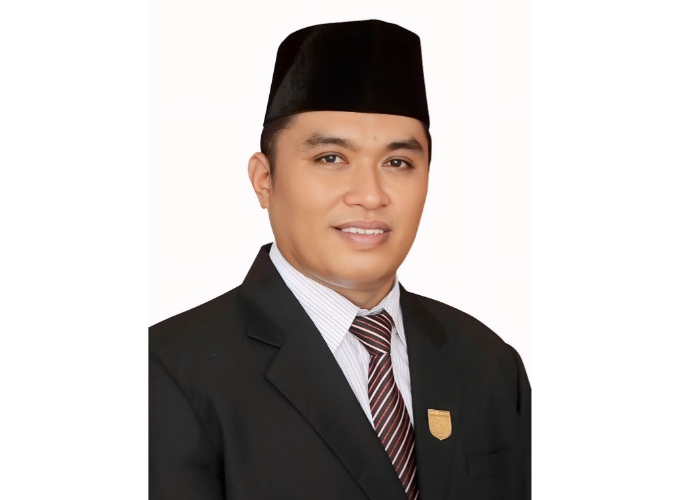 I Wayan Suastika selaku Ketua DPRD Karangasem.