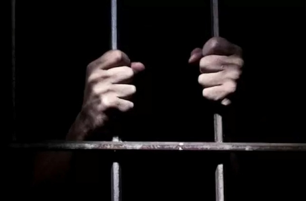 PATSUS: (Ilustrasi) Seorang anggota polisi terkena sanksi penempatan khusus (patsus) lantaran video viral tabrak bebek ganti kambing.