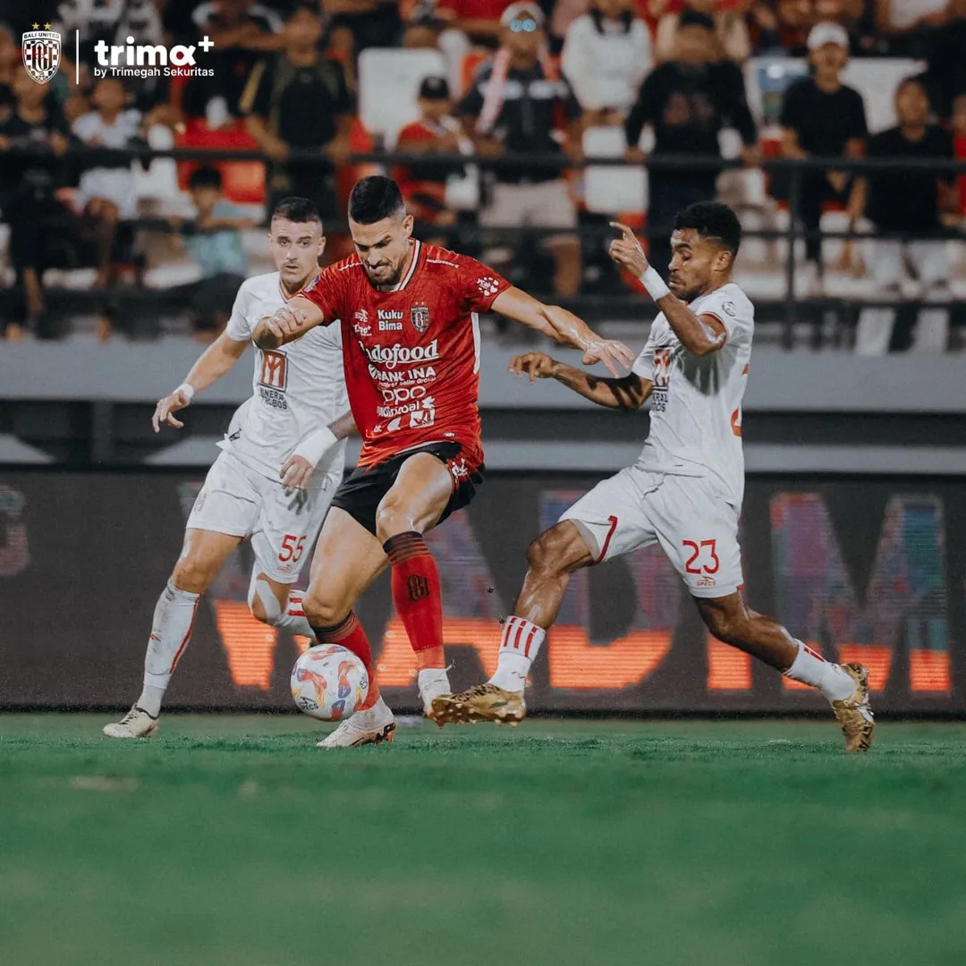 UJUNG TOMBAK: Boris Kopitovic, pemain baru Bali United semakin gacor, berpotensi menjadi ujung tombak.