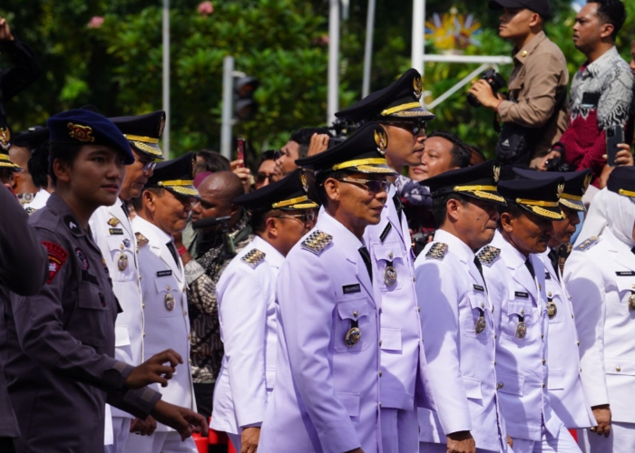 RESMI : Bupati Klungkung, I Made Satria dan Wakil Bupati Klungkung Tjokorda Gde Surya Putra secara resmi dilantik di Istana Kepresidenan Jakarta, Kamis (20/2/2025).