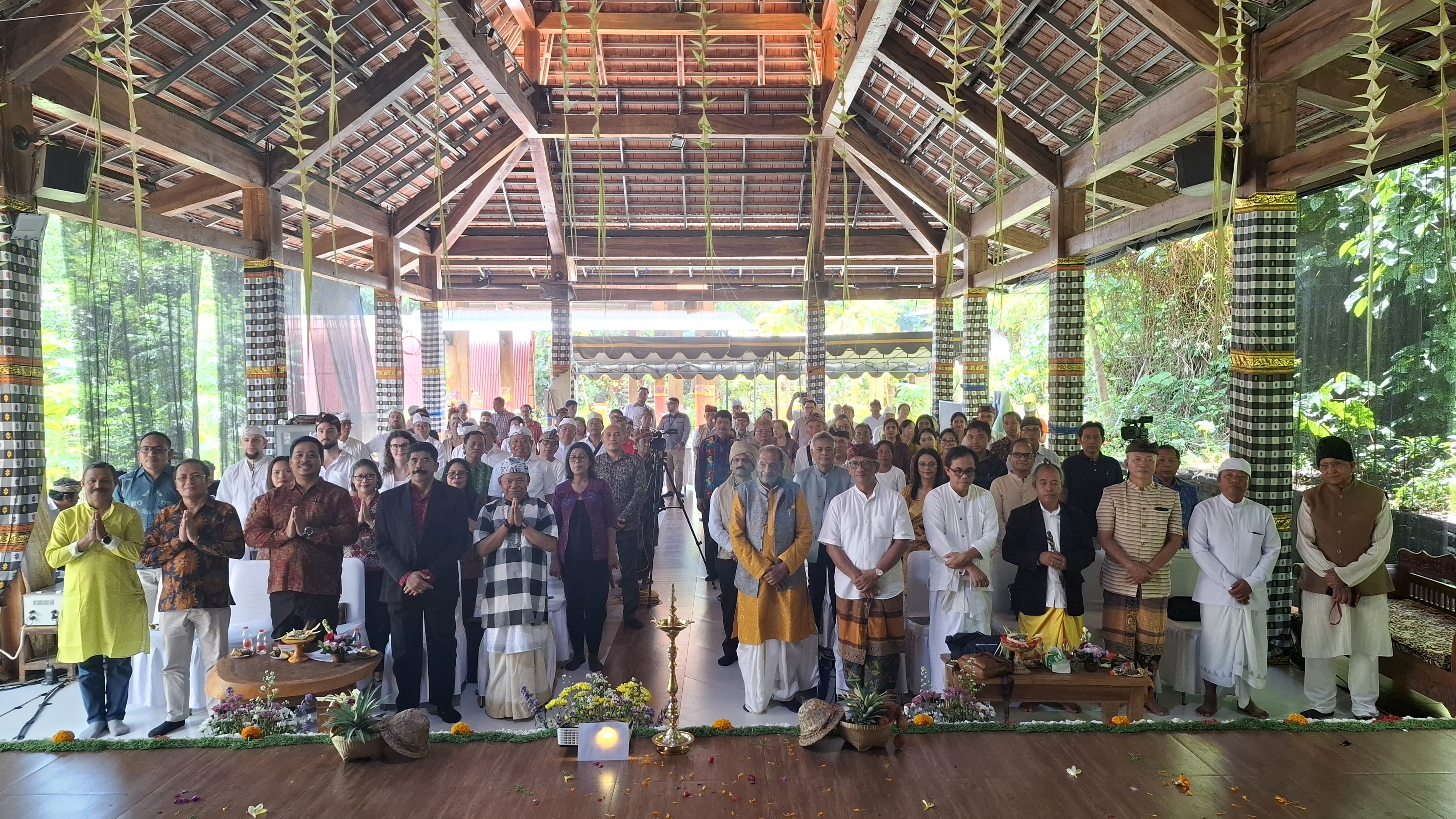 ICOHIS : Pelaksanaan ICOHIS oleh UHN Bagus Sugriwa.
