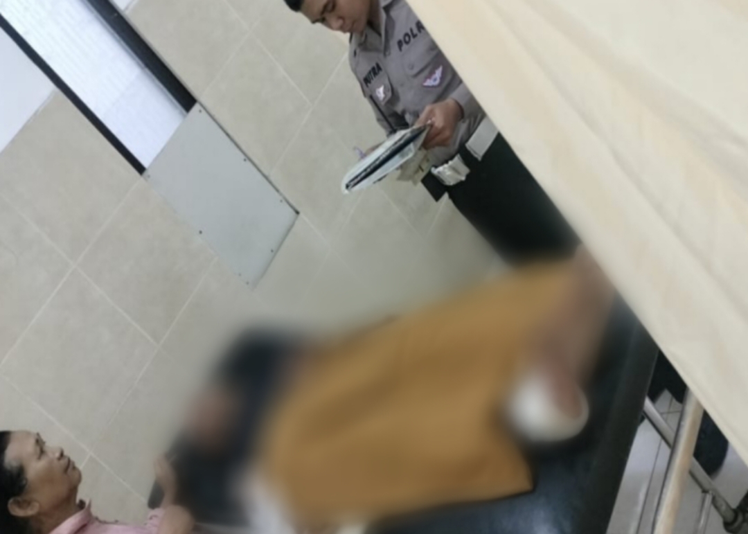 LAKA : Korban saat dilarikan ke RSUD Klungkung.
