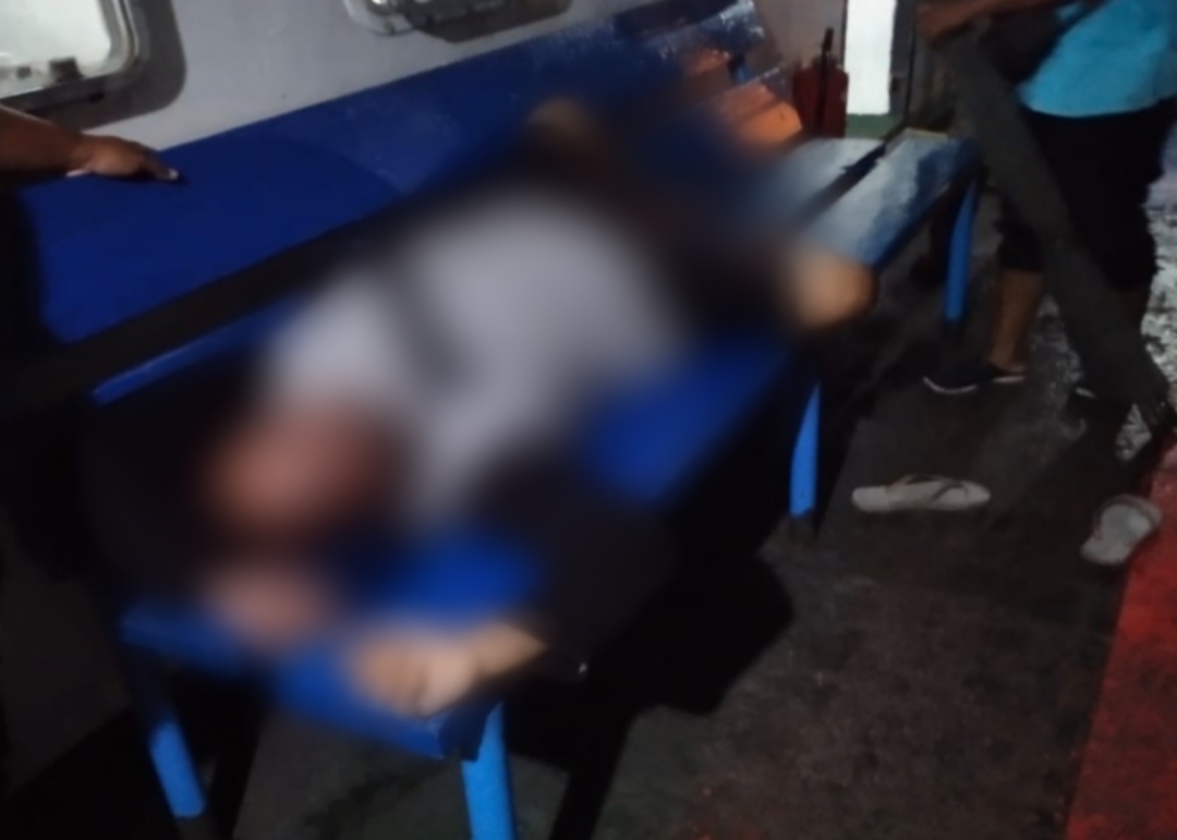 GEGER : Korban Nurohmad,56, sopir truk yang ditemukan meninggal di atas KMP Pancar Indah saat berlayar di Selat Bali.