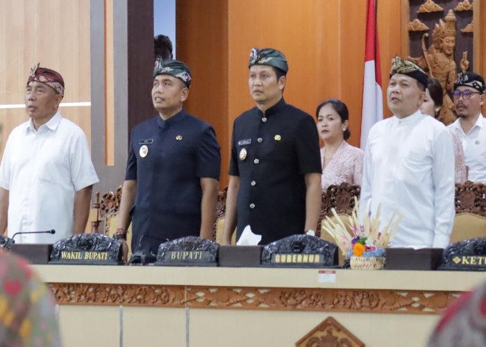 PARIPURNA : Pidato pertama Bupati Jembrana I Made Kembang Hartawan pada rapat paripurna IV DPRD Jembrana masa persidangan II Tahun Sidang 2024/2025, Sabtu (1/3).