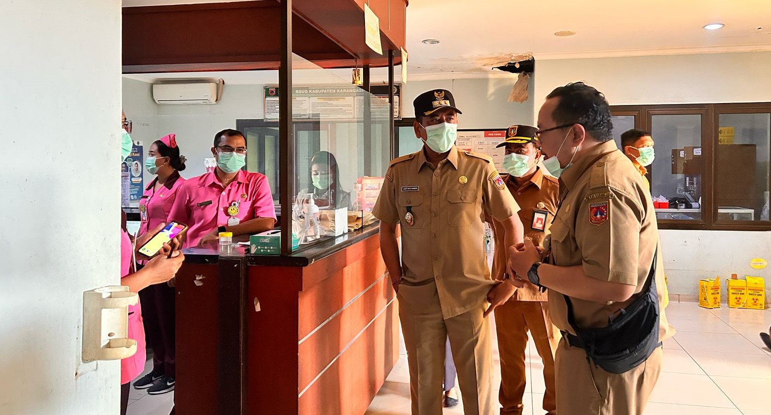 Bupati Karangasem I Gusti Putu Parwata dan Wakil Bupati Pandu Prapanca Lagosa melakukan sidak ke RSUD Karangasem, Senin (3/3/2025).