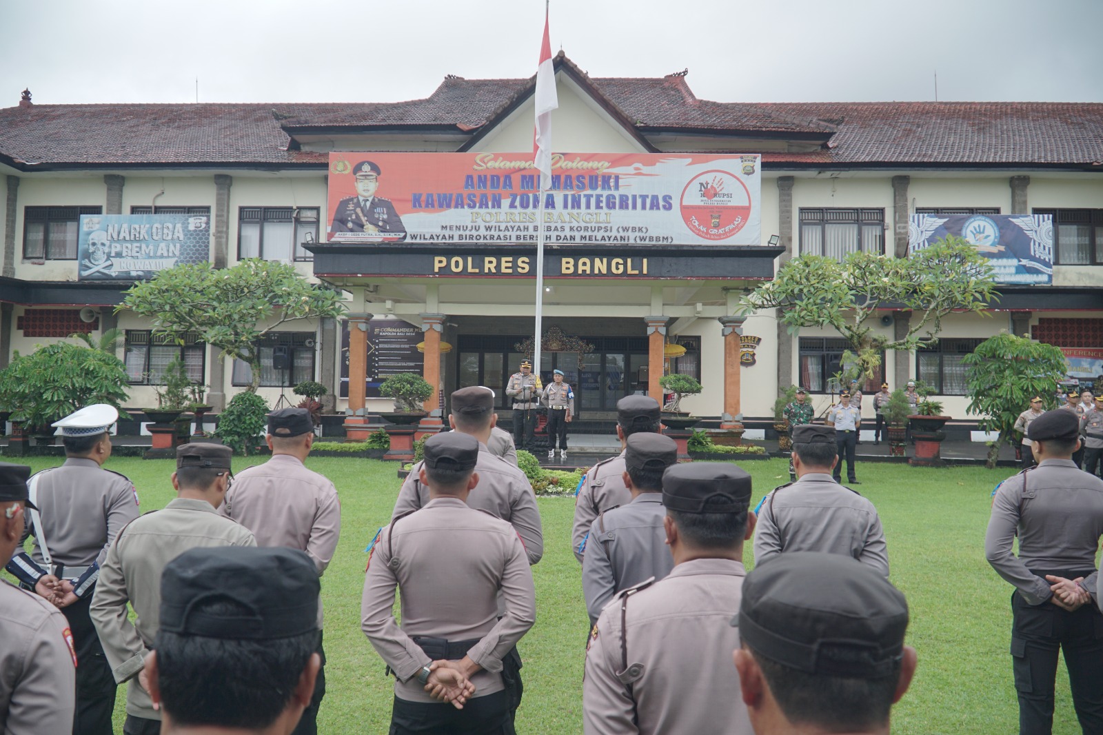 Apel pasukan Polres Bangli.