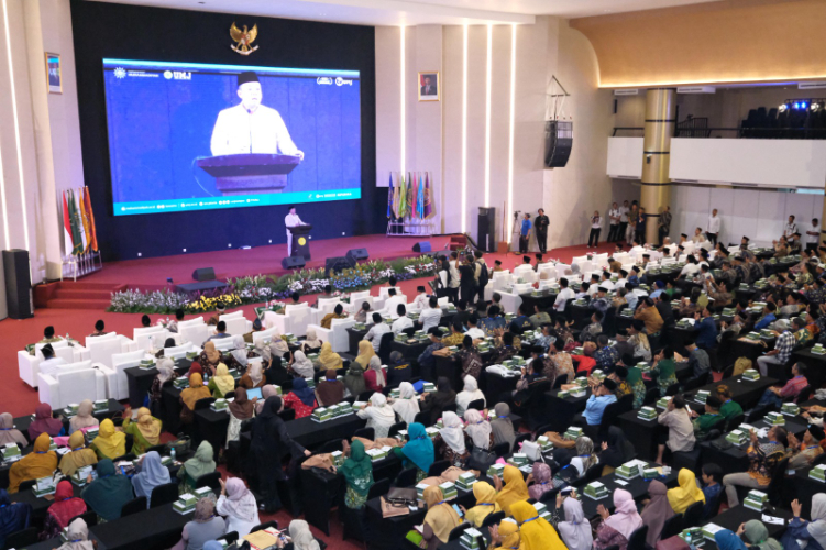 Menteri Nusron Hadiri Pengajian Ramadan Muhammadiyah