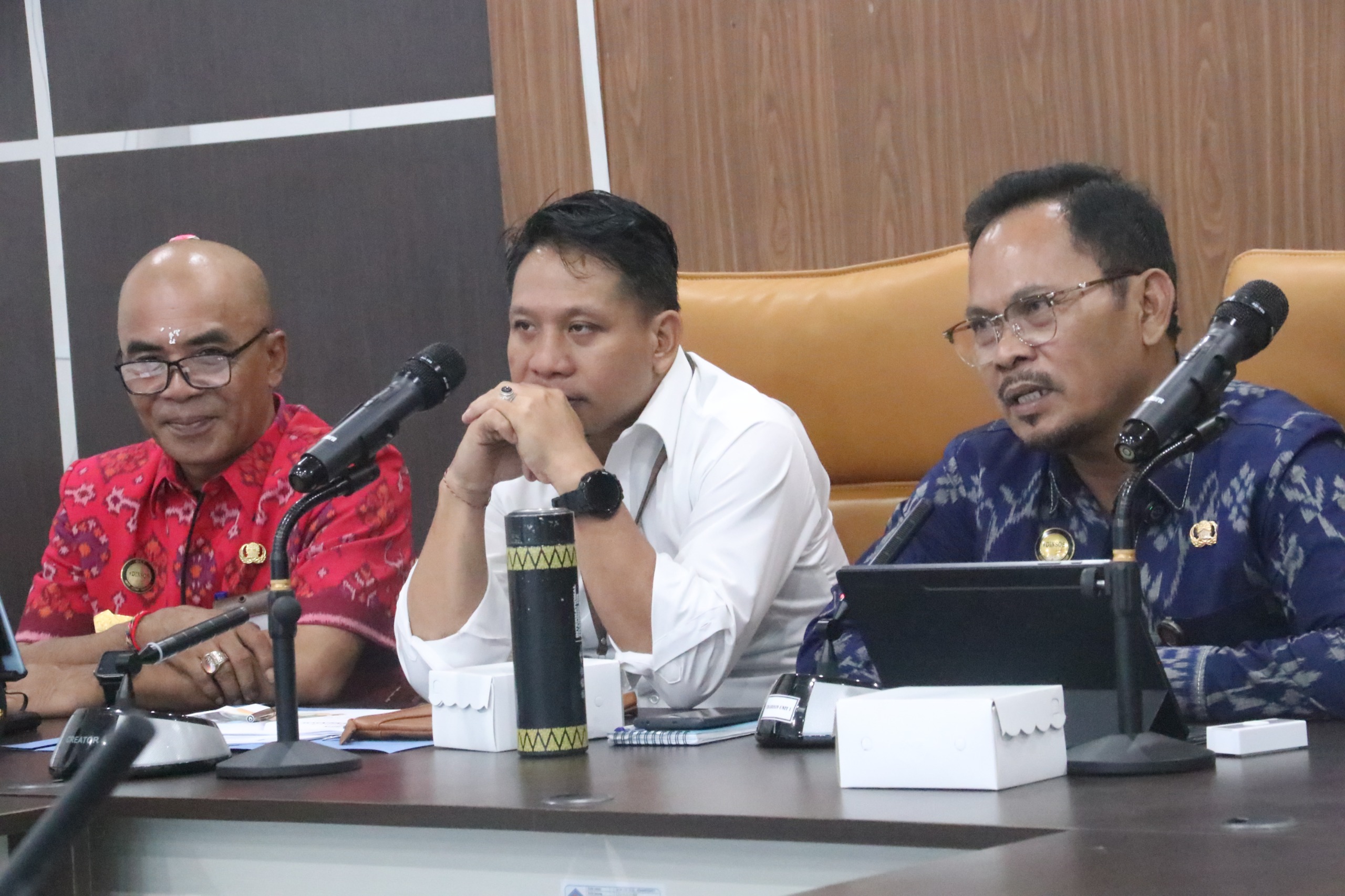 Sosialisasi DTSEN secara virtual oleh Dinas Sosial Kabupaten Buleleng.