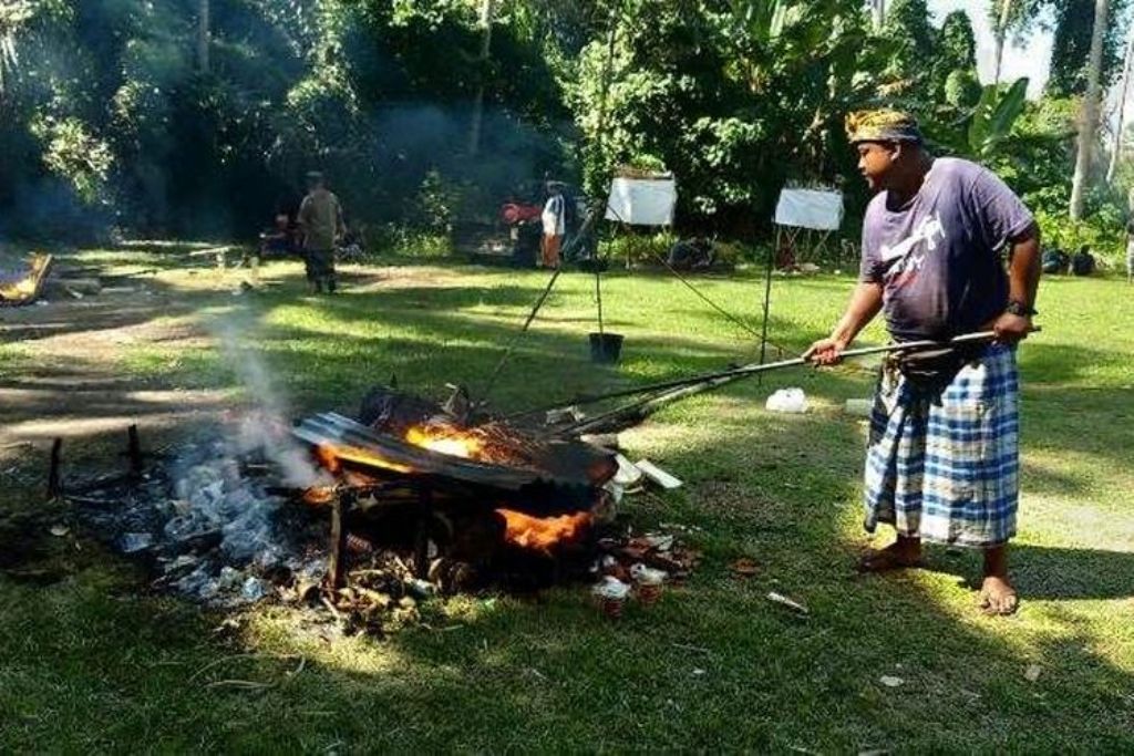Setra atau Sema dalam tradisi Hindu Bali lebih dari sekadar tempat pembakaran atau penguburan jenazah.