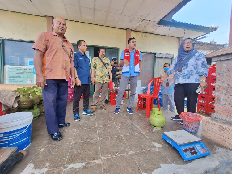 Sidak LPG 3 Kg yang dilakukan oleh Tim Pengawas Terpadu