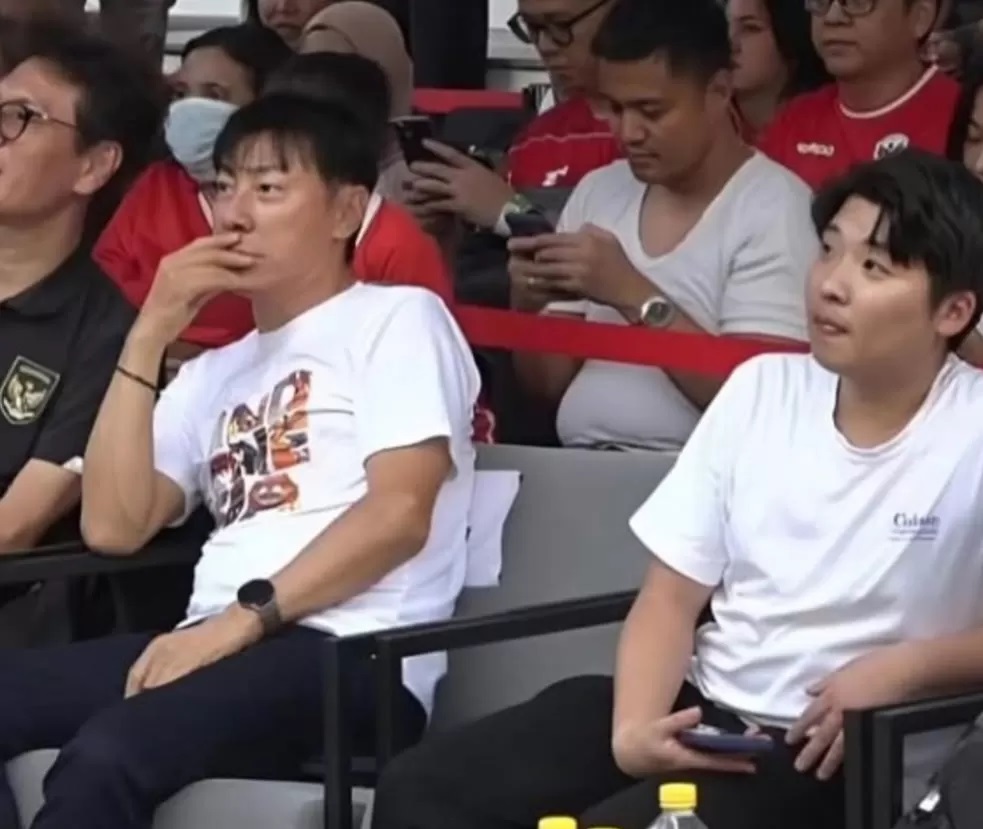 Shin Tae Yong saat Nobar Indonesia vs Australia (Instagram.com/@folkkonoha)