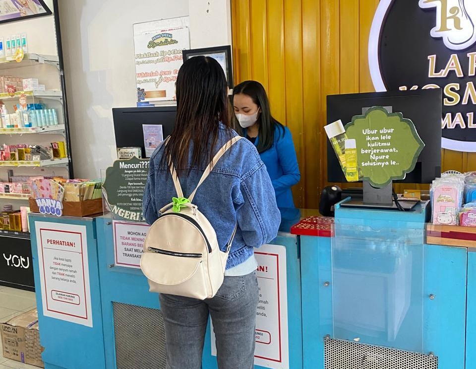 Pengusaha Kosmetik binaan BRI Ini Omsetnya Meningkat Pesat di Bulan Ramadan
