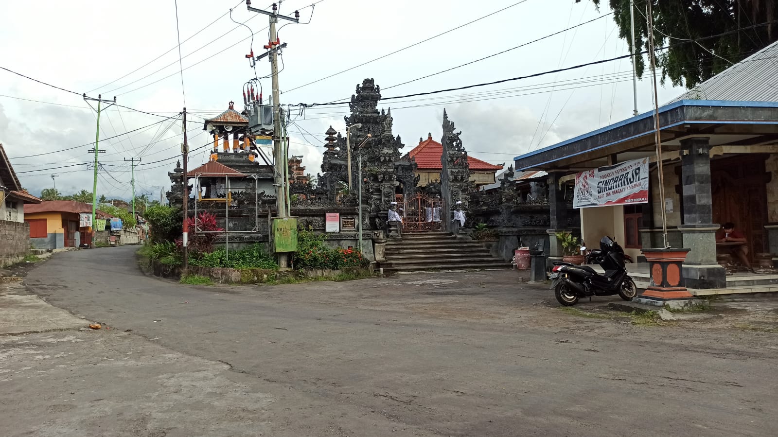 Tempat pelaksanaan tradisi Mejukjukan di Desa Bengkala, Kecamatan Kubutambahan, Buleleng