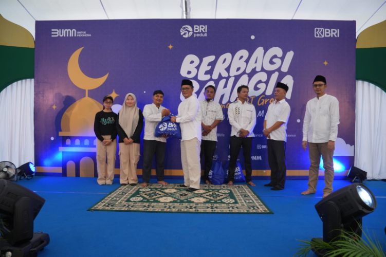 Melalui Program Tanggung Jawab Sosial dan Lingkungan (TJSL), BRI Regional Office Denpasar salurkan bantuan di tiga wilayah.