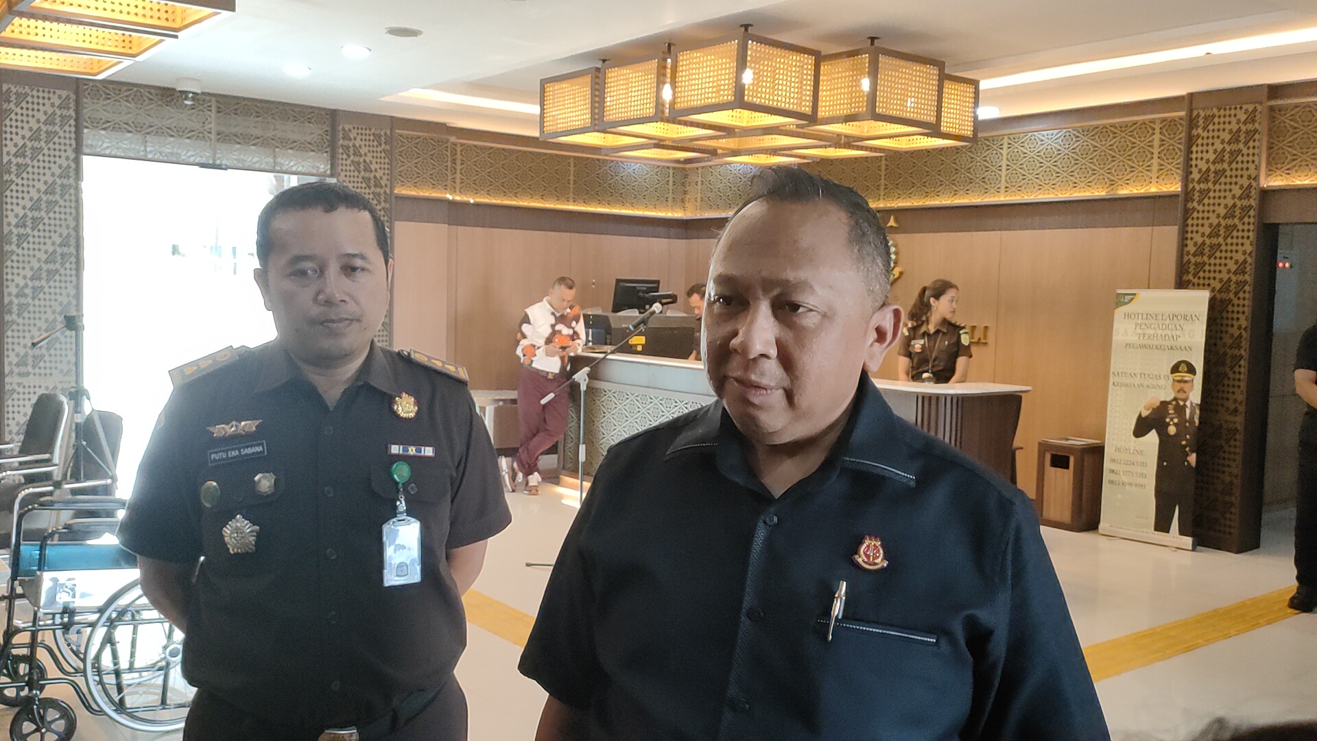 PEMERASAN: Kajati Bali Ketut Sumedana membeberkan soal kasus pemerasan dalam perizinan pembangunan rumah subsidi di Buleleng