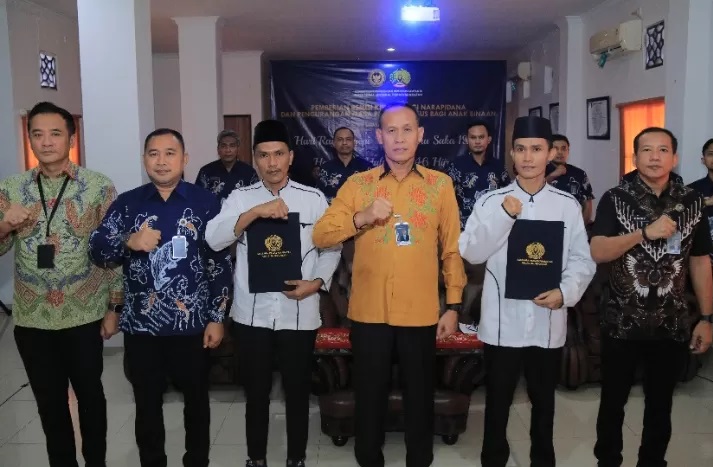 Pemberian remisi kepada warga binaan Hindu di Jawa Timur. (IST)