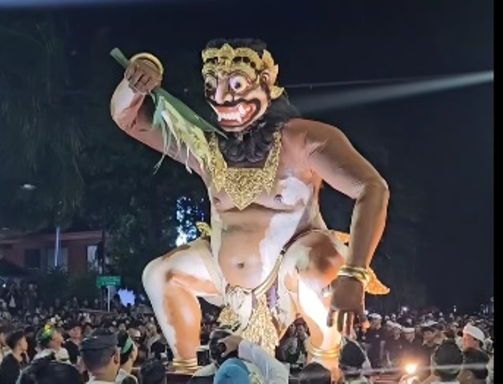 Ogoh-ogoh Sekaa Teruna Teruni Yowana Saka Bhuwana (STYSB) Banjar Tainsiat