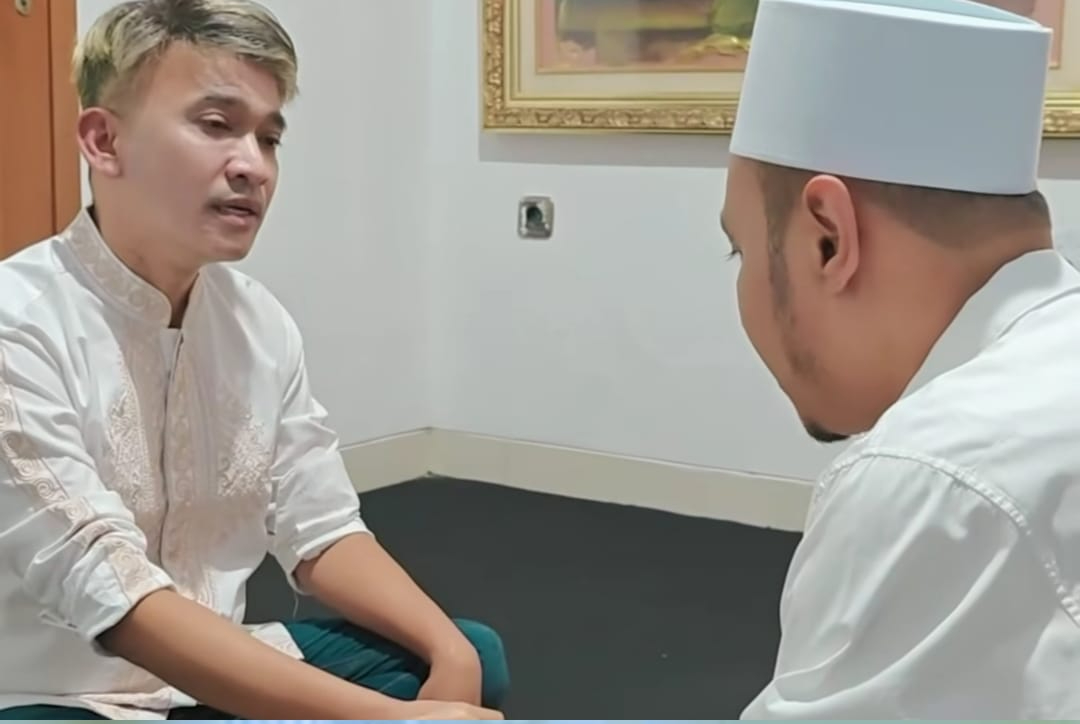 Ruben Onsu mengumumkan menjadi seorang mualaf