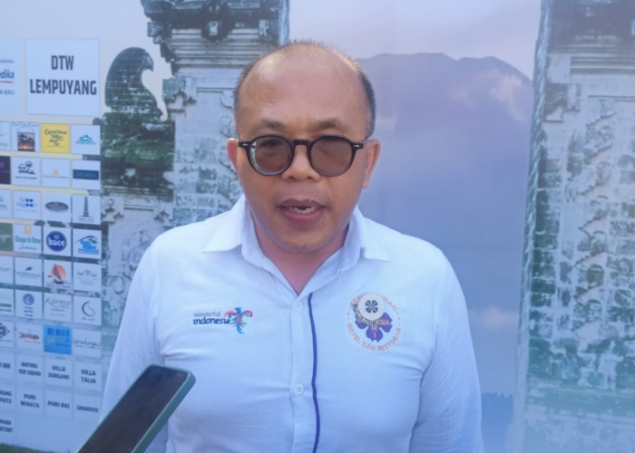Ketua PHRI Karangasem I Wayan Kariasa.