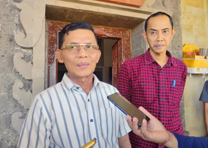 Bupati Klungkung I Made Satria didampingi Wakil Bupati Klungkung Tjokorda Gde Surya Putra.