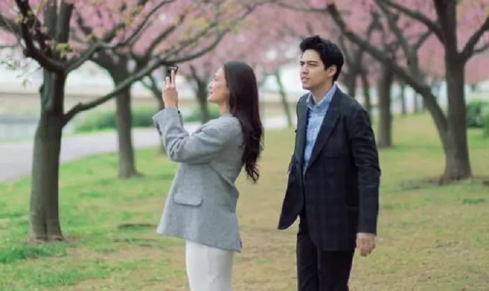 Beredar undangan Luna Maya dan Maxime Bouttier