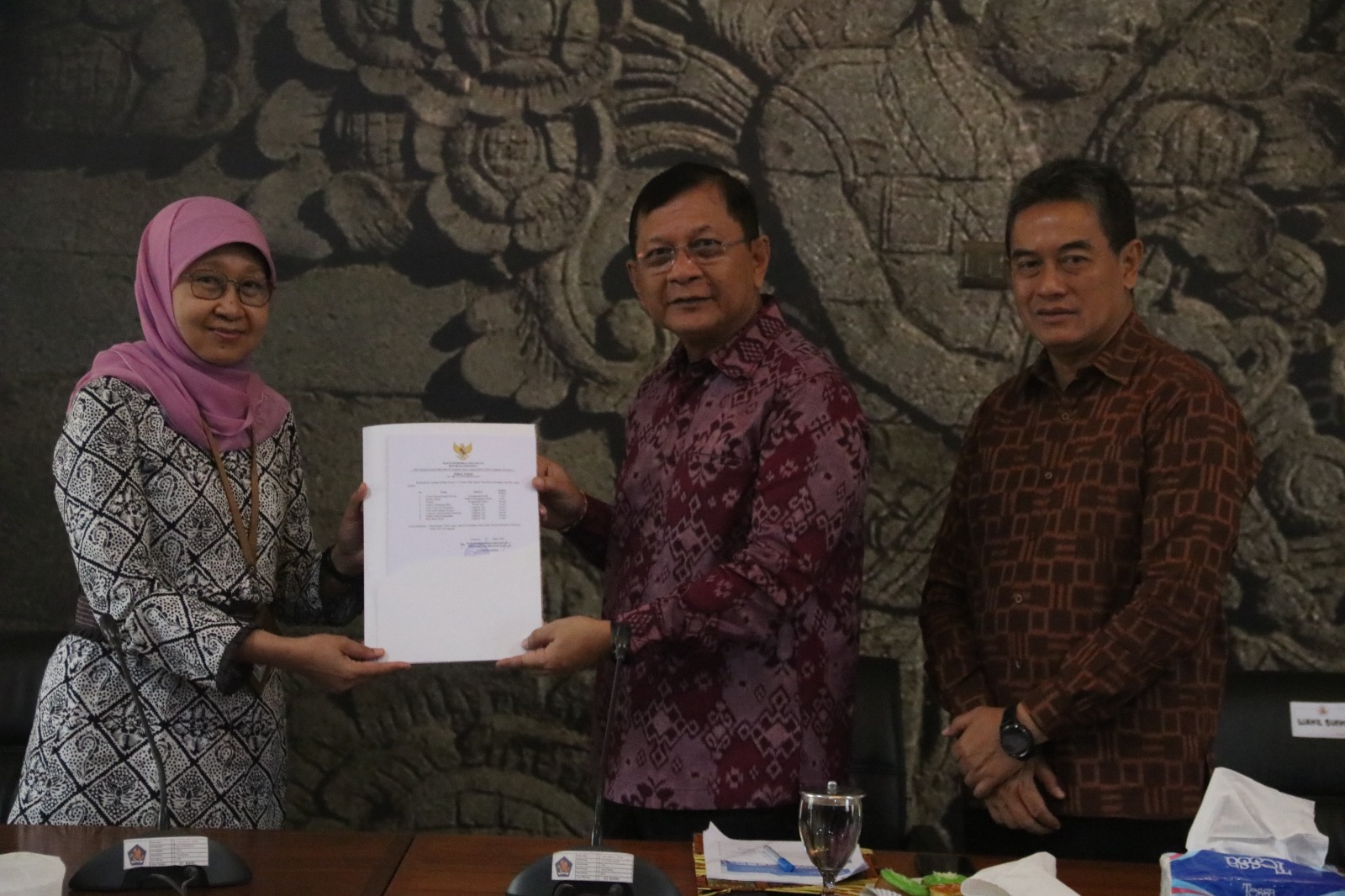 Penerimaan rombongan BPK RI Perwakilan Bali di Rumah Jabatan Bupati Buleleng.