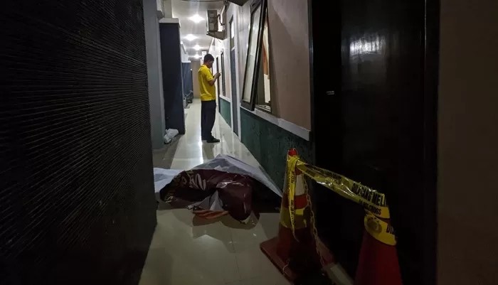 Seorang wanita hamil ditemukan di salah satu kamar Hotel Poroliman, Kudus, Kamis(10/4/2025).