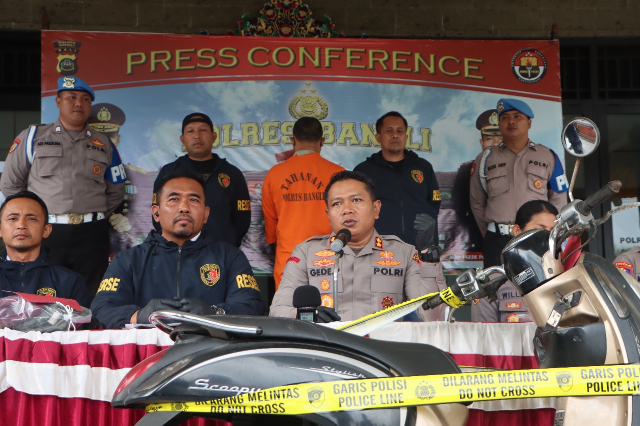 Pelaku jambret asal Gianyar dirilis Polres Bangli, Rabu (16/4/2025).