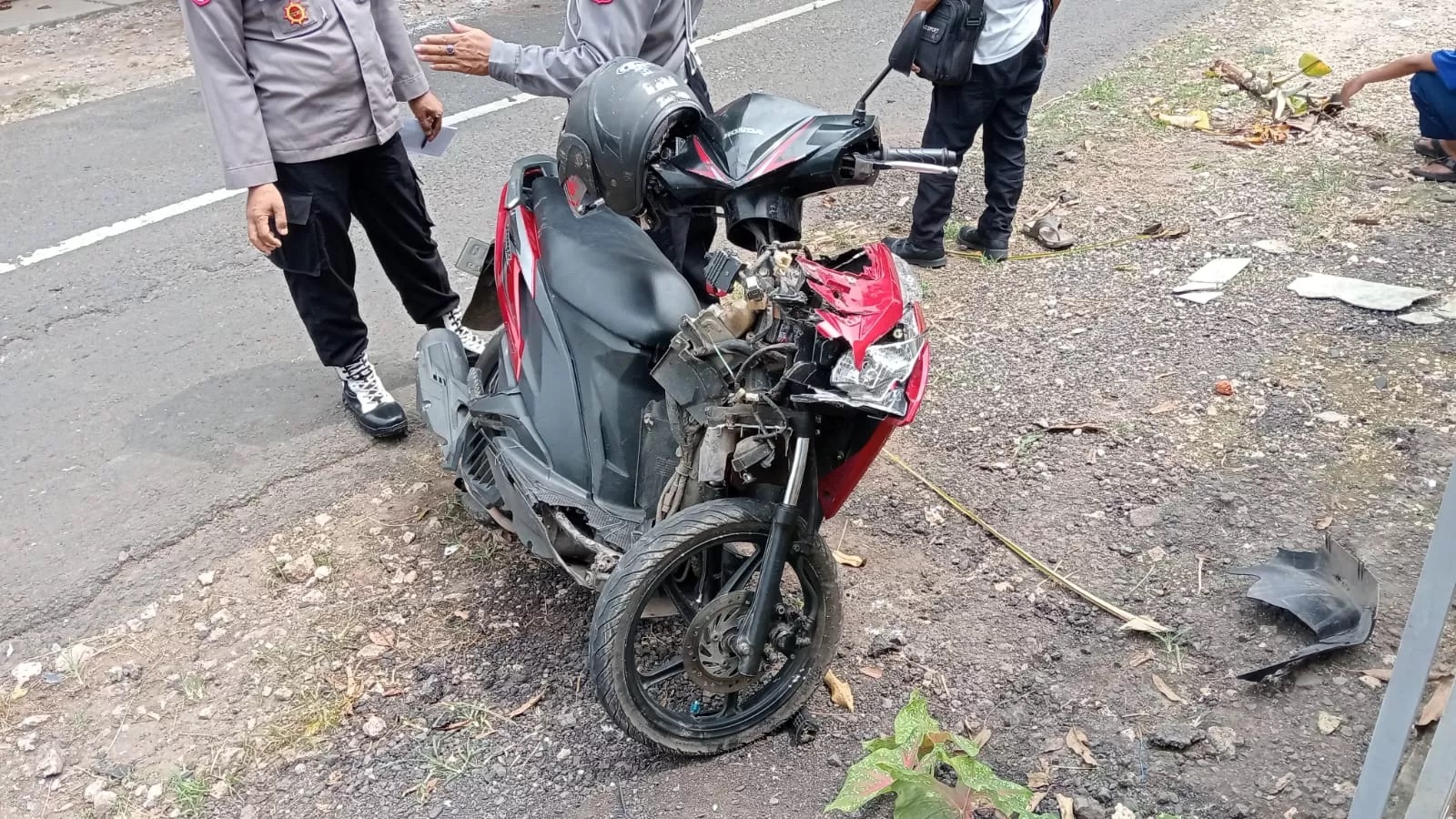 Misteri Kecelakaan Maut di Jalan Desa: Kakek Bertemu Ajal Usai Motornya Tiba-tiba Oleng!