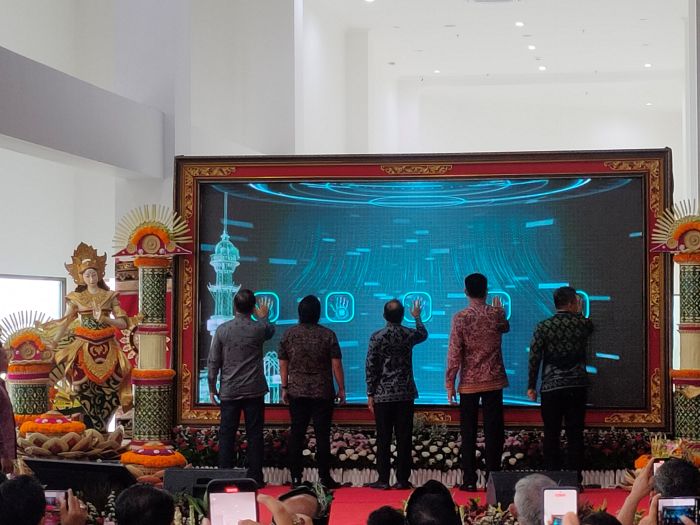 Peluncuran siaran tv digital di Turyapada Tower, Sukasada-Buleleng.