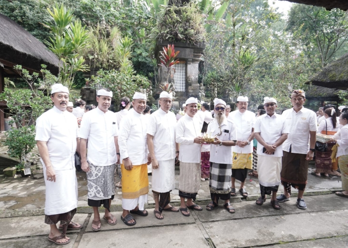 Harmoni Spiritual di HUT ke-63 Bank BPD Bali: Tanam Pohon hingga Peluncuran Logo Pensiunan