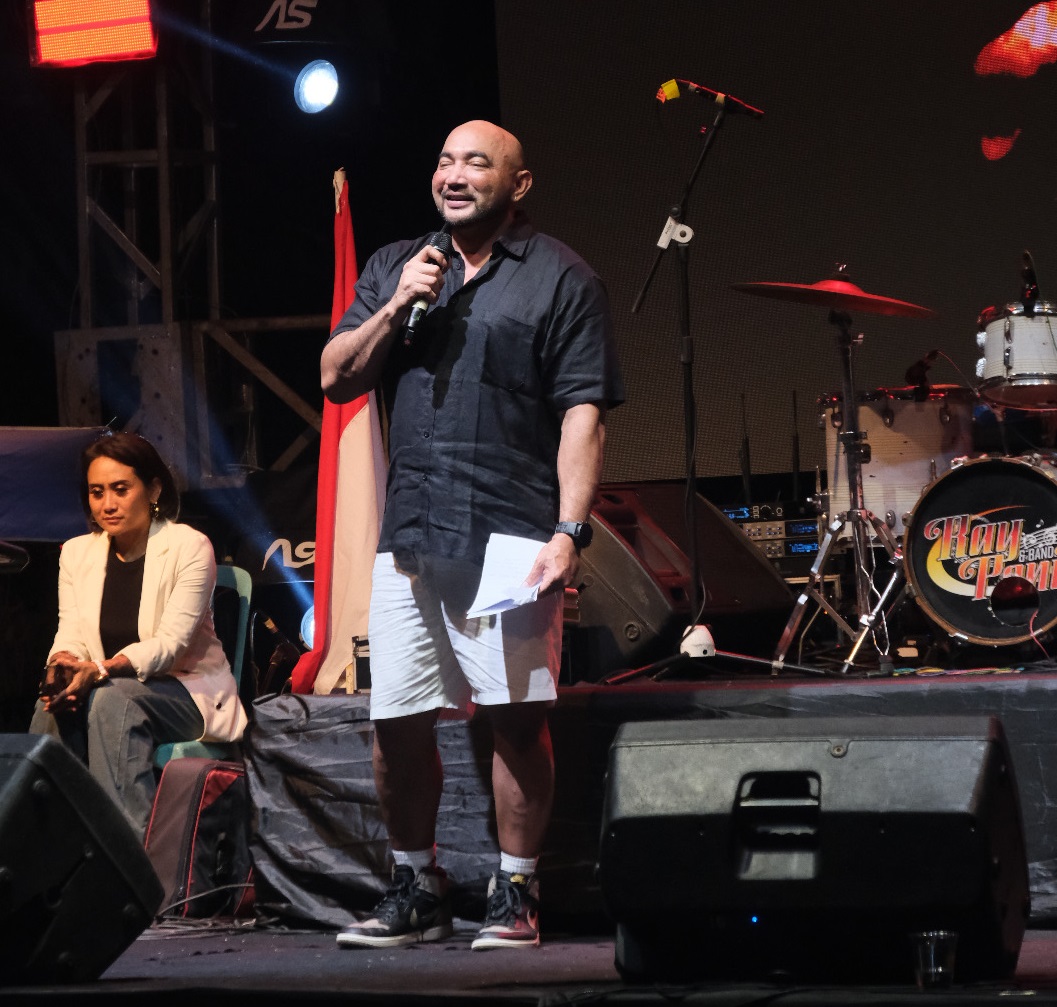 RESMIKAN: Made Muliawan Arya alias De Gadjah meresmikan De Gadjah Center atau Yayasan De Gadjah Bali pada Minggu (20/4)