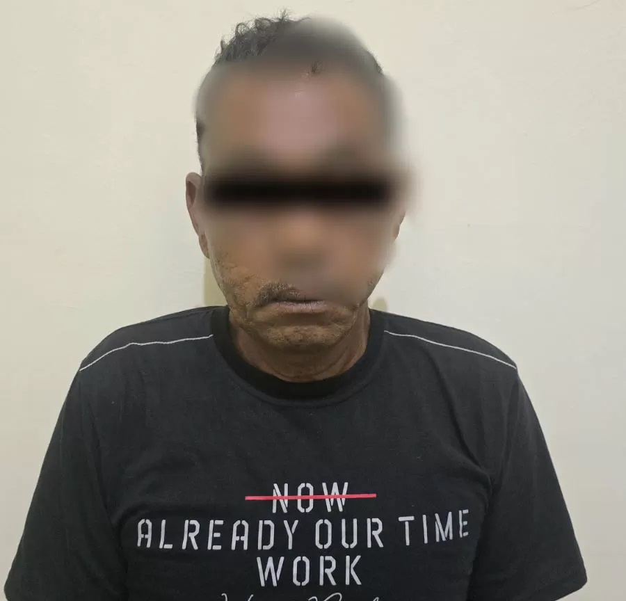 PENGANIAYAAN: Pelaku penembakan ketika diamankan di Mapolres Kapuas.
