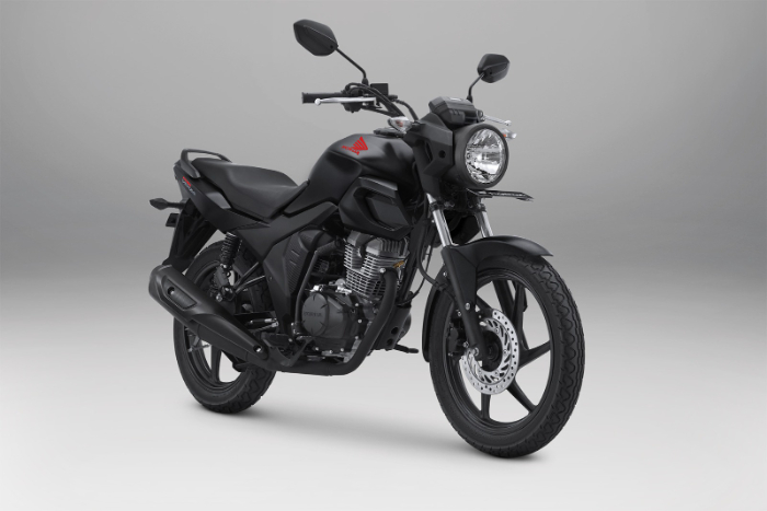 New CB150 Verza hadir dengan pilihan warna terbaru untuk tipe Cast Wheel (CW) yaitu Bold Red.