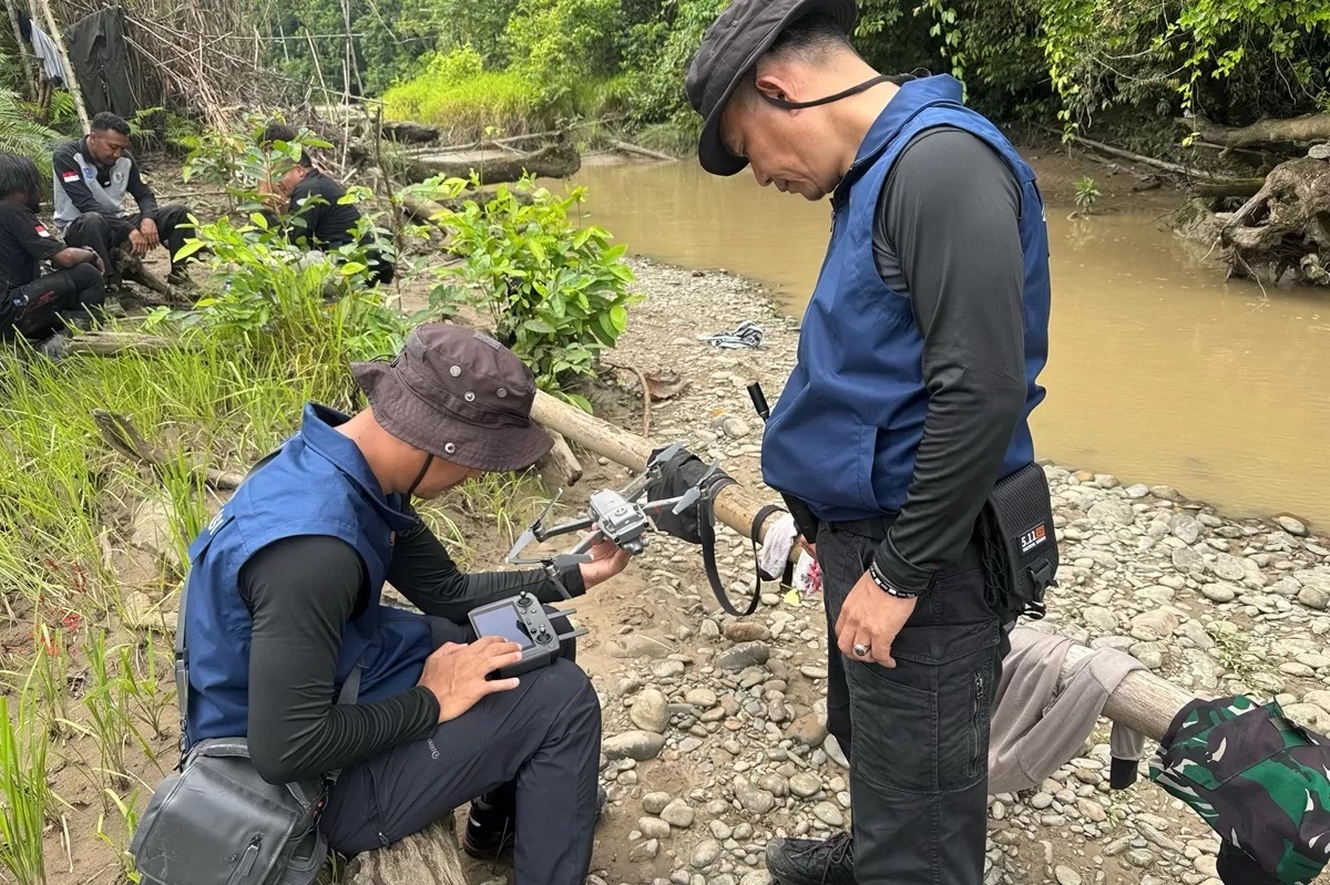 Mabes Polri dan Polda Papua Barat melaksanakan olah TKP di lokasi hilangnya mantan Kasat Reskrim Polres Teluk Bintuni Iptu Tomi Samuel Marbun.(IST)