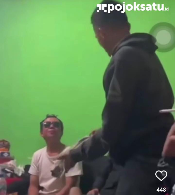 Penyelesaian secara damai dengan membalas sabet kain