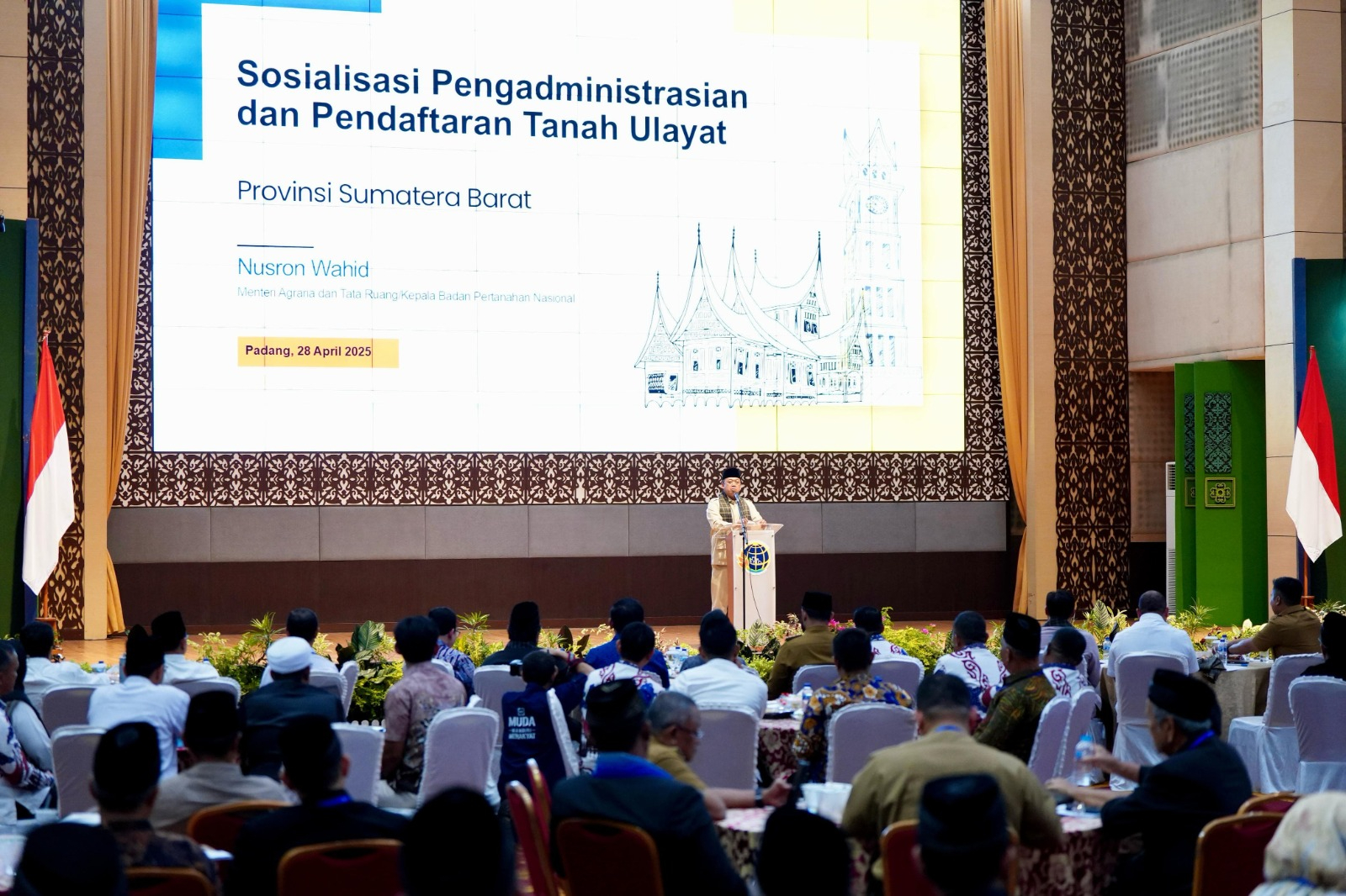 Menteri Nusron Sosialisasi Pendaftaran Tanah Ulayat di Sumatera Barat