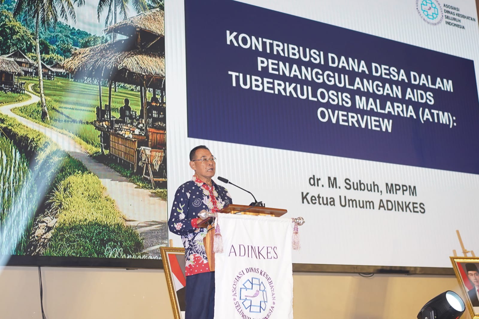 PENUNTASAN STUNTING: Lokakarya Nasional 2025 yang diselenggarakan Asosiasi Dinas Kesehatan (Adinkes) dengan tema Praktek Baik Implementasi Pengendalian Stunting di Indonesia