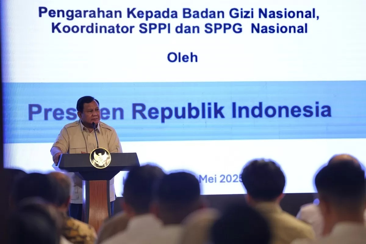 ARAHAN: Presiden Prabowo Subianto memberikan pengarahan terkait program Makan Bergizi Gratis (MBG).