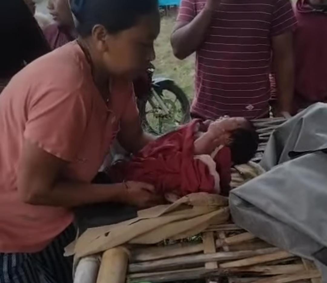 Bayi Laki &ndash; Laki Ditemukan Terlantar di lapak Buah Dekat Kuburan Seribatu, Bangli
