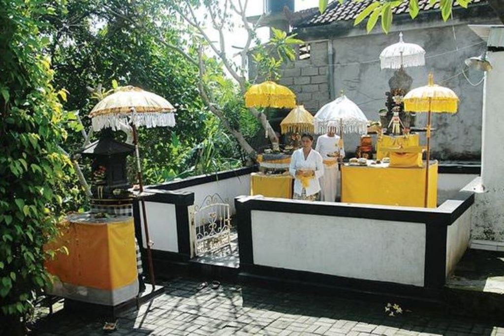 Pura Beji Pondok Intan Asri